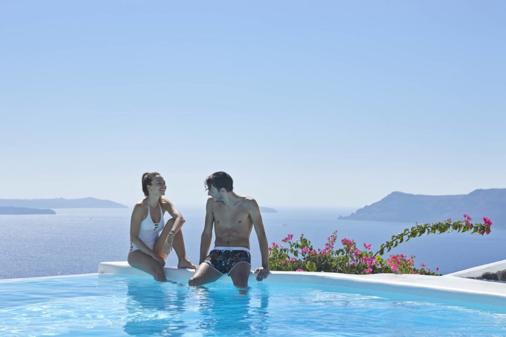 greece best honeymoon hotel
